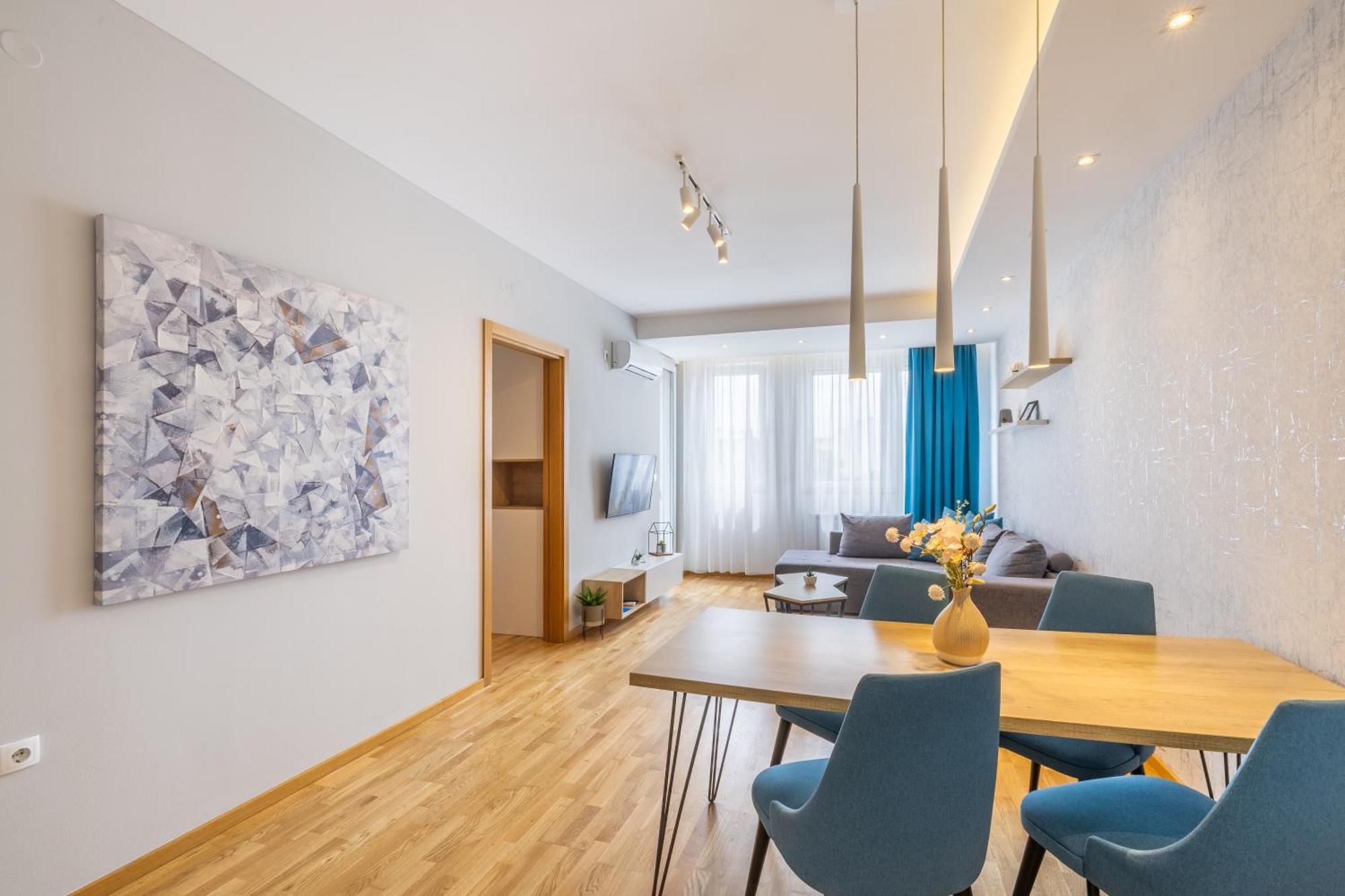 Arena Big Luxury Apartments Нови-Сад Экстерьер фото